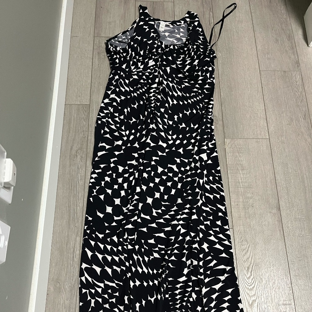 KENNETH Cole Size Large Sleeveless Dress Black White Geometric Design Long Dress